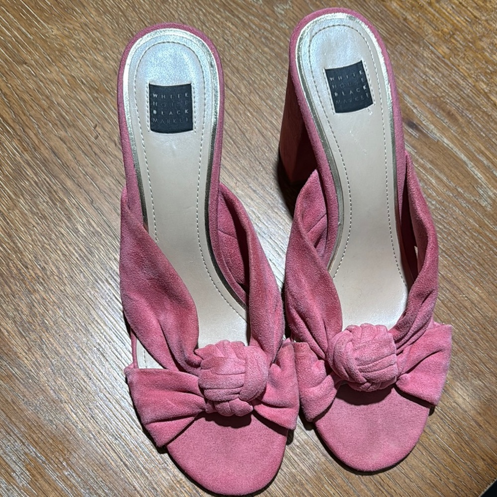 White House Black Market Pink Knotted Heels